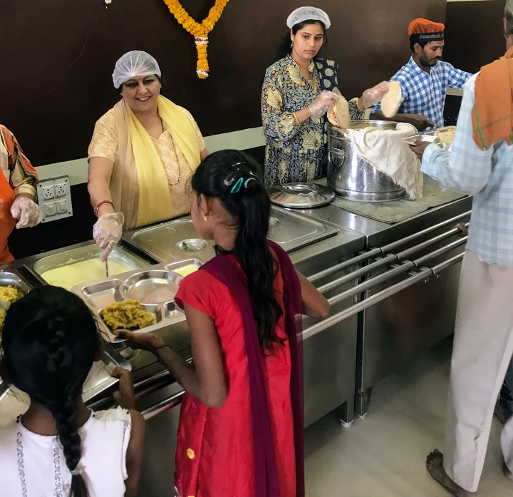 Softinator Inc. Spearheads Community Empowerment through Innovative Outreach Programs 19 Empowerment through Innovative Outreach Programs